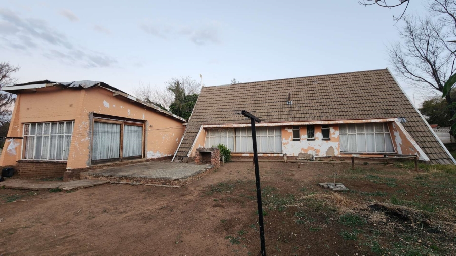 4 Bedroom Property for Sale in Bayswater Free State